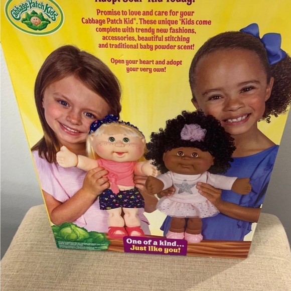 Cabbage Patch Kids African American Doll New - Picture 2 of 4